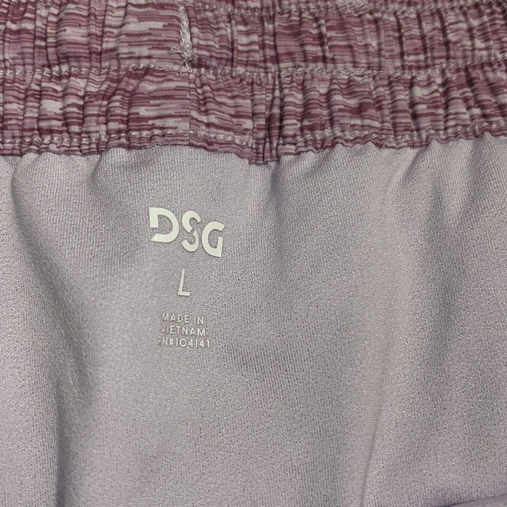 D&G - Picture 5 of 6